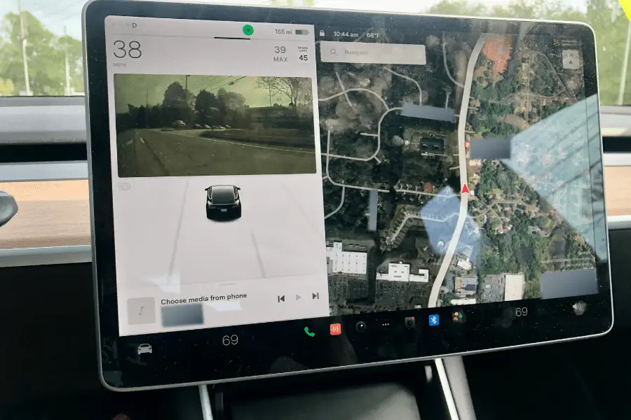 Blind Spot Camera View on Tesla Model 3